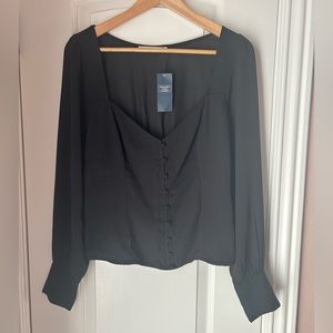 Abercrombie & Finch NWT Black Long Sleeve Blouse Medium